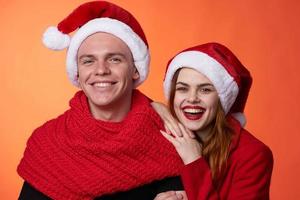 uomo e donna Natale vacanza divertimento stile di vita foto