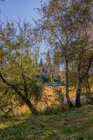 settembre autunno Visualizza di il Cattedrale e il fiume nel saragozza nel Spagna su un' caldo soleggiato giorno foto