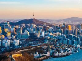 paesaggio urbano nella città di seoul, corea del sud foto