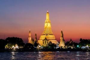 un vecchio tempio in Tailandia foto