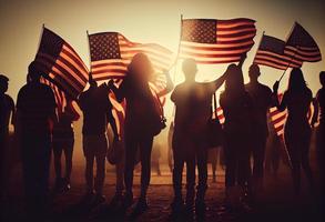 gruppo di persone agitando americano bandiere nel indietro illuminato. creare ai. foto