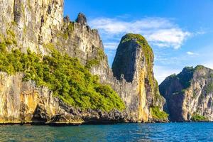 bellissimo tropicale calcare isole su KOH phi phi leh Tailandia. foto