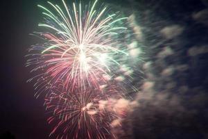 fuochi d'artificio il giorno dell'indipendenza negli stati uniti foto