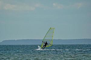 windsurf su il baia di pucka su il baltico mare foto