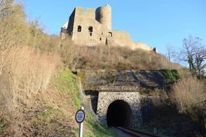 Ferrovia tunnel sotto il rovinare lowenburg monreale foto