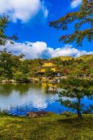 tempio kinkakuji a kyoto, giappone foto