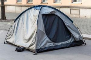 strada città senza casa tenda. creare ai foto