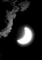 Luna con nero cielo foto