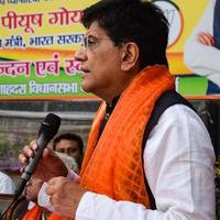 nuovo delhi, India - novembre 27 2022 - piyush goyal Consiglio dei ministri ministro e nucleo membro di bhratiya janata festa - bjp durante un' rally nel supporto di bjp candidato avanti di mcd Locale corpo elezioni 2022 foto