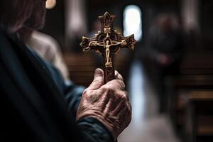 Chiesa sacerdote detiene religioso attraversare nel mani. generativo ai foto