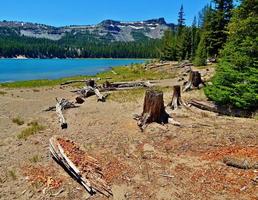 luglio a tre creek lake - tam mcarthur rim - vicino a sorelle, o foto