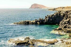 panoramico Visualizza di il mare foto