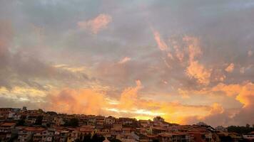 sfondo del tramonto nel tardo pomeriggio in brasile foto