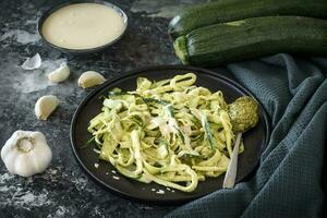 cremoso zucchine pesto foto