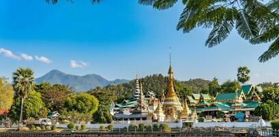 wat chong kham tempio foto