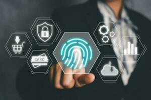 attività commerciale persona mano utilizzando impronta digitale identificazione per accesso personale finanziario dati, impronta digitale scansione fornisce sicurezza accesso con biometrica identificazione. foto