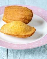 madeleines - pan di spagna francesi foto