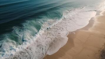 aerotrasportato vedere di sabbioso litorale con onde e chiaro mare acqua. ai generato foto