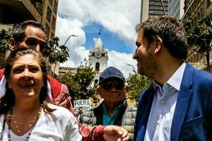 bogotà, Colombia, 2022. tranquillo, calmo protesta marce nel bogotà Colombia contro il governo di gustavo petrò. foto