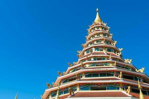 wat huay pla kang nel chiang rai, Tailandia foto