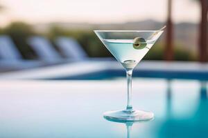 Martini cocktail Tonico su bordo piscina di piscina. generativo ai illustrazione foto