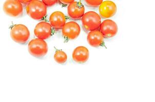 gruppo maturo ciliegia pomodori su bianca sfondo foto