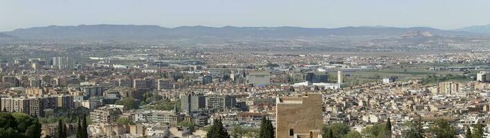 panoramico Visualizza di granada città nel andalusia, Spagna foto