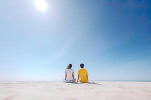 un' coppia seduta su un' spiaggia. dolce coppia contento rilassare godere amore e romantico momento. ai generato foto