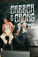 guancia marin tommy chong guancia chong stampa conferenza nel ovest hollywood circa su luglio 30 2008 2008 kathy hutchin hutchin foto