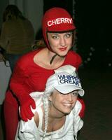 ciao hirsh lauren tempesta Halloween festa gallina studi los angeles circa ottobre 30 2005 2005 kathy hutchinshutchins foto