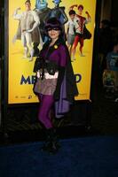 los angeles - ott 30, erin levigatrici arriva a il megamente la prima e Halloween stravaganza a manns Cinese Teatro su ottobre 30, 2010 nel los angeles, circa foto