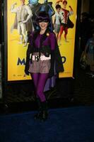 los angeles - ott 30, erin levigatrici arriva a il megamente la prima e Halloween stravaganza a manns Cinese Teatro su ottobre 30, 2010 nel los angeles, circa foto