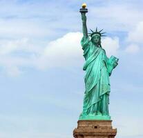 la statua della libertà a new york city foto