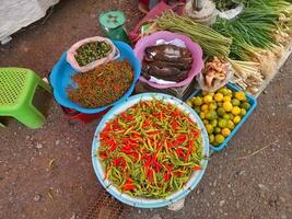 chili peperoni per vendita a il mercato foto