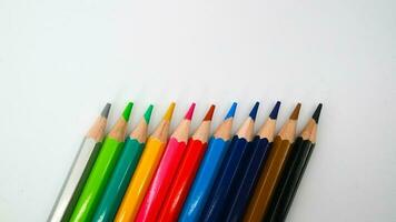 colore matite isolato su un' bianca sfondo foto