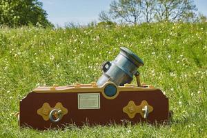 vecchio cannone in bronzo sul bastione in città fredericia danimarca foto