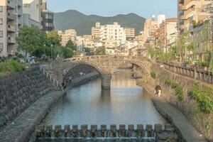 Nagasaki, Kyushu, Giappone - ottobre 24, 2018 megane baschi, vecchio pietra ponte foto