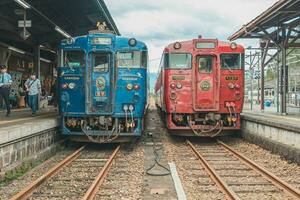 Kumamoto, Kyushu, Giappone - ottobre 19, 2018 jr kyushu treno limitato esprimere kawasemi yamasemi, hitoyoshi kuma regione foto