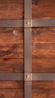 sfondo verticale porta in legno antico foto