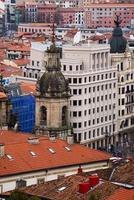 paesaggio urbano della città di bilbao spagna destinazione di viaggio foto