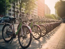 eco-friendly commutare bicicletta condivisione stazione nel città foto