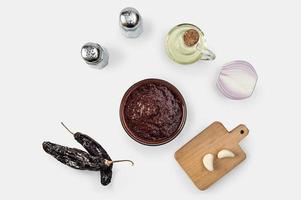 baccelli di peperoncino biologico essiccati aji panca foto