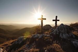 tre attraversare su il montagna con sole luce, credenza, fede e spiritualità, crocifissione e risurrezione di Gesù Cristo a Pasqua, generativo ai foto