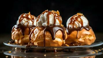 un profiteroles con sfocatura sfondo foto