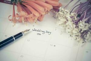 promemoria nozze giorno nel calendario pianificazione e Fontana foto