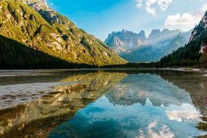 dolomiti Lago di landro foto