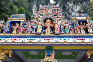 Kuala grumo, Malaysia- aprile 11, 2019 batu grotte tempio, uno di il maggior parte colorato decorato templi nel il Motivo. foto