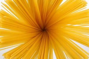 asciutto crudo spaghetti bianca sfondo fioritura fiore Sunray splendore modello concetto foto