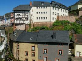 il piccolo città di saarburg a il saar fiume nel Germania foto