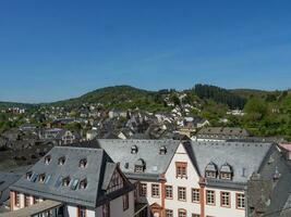 il piccolo città di saarburg a il saar fiume nel Germania foto